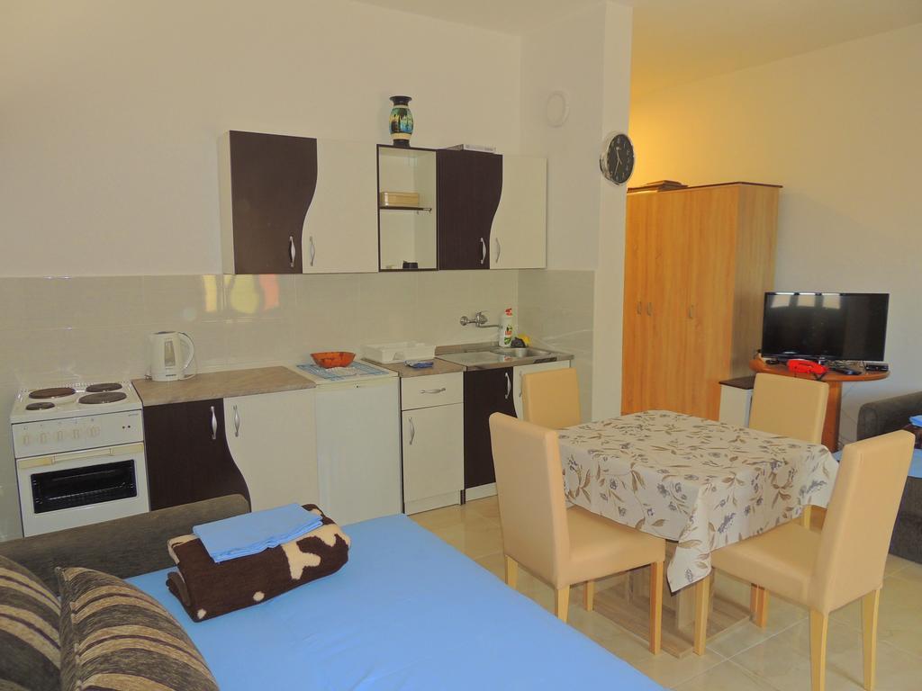 Guest House Jelena Budva Extérieur photo