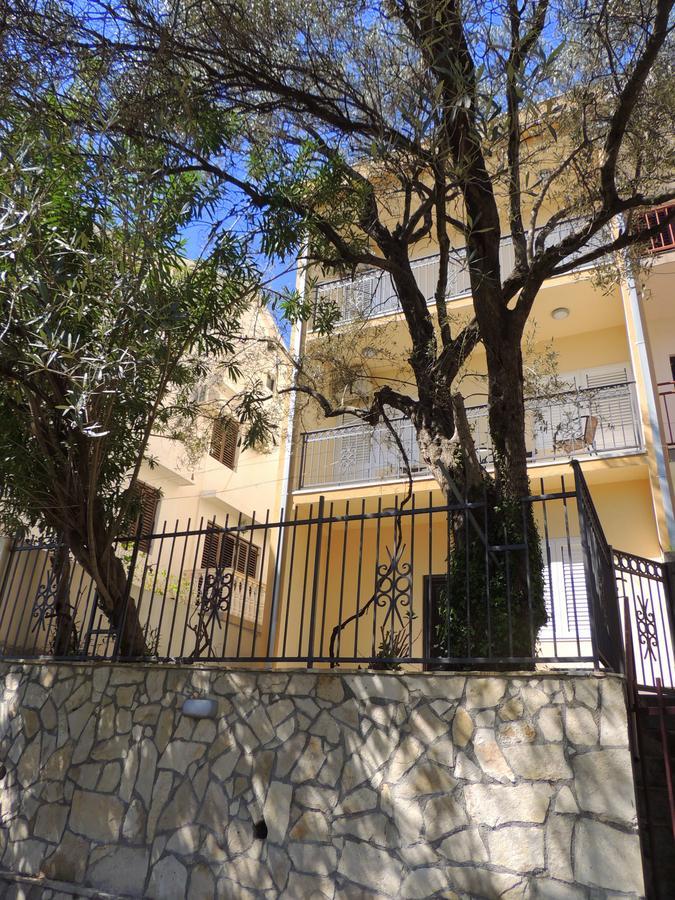 Guest House Jelena Budva Extérieur photo