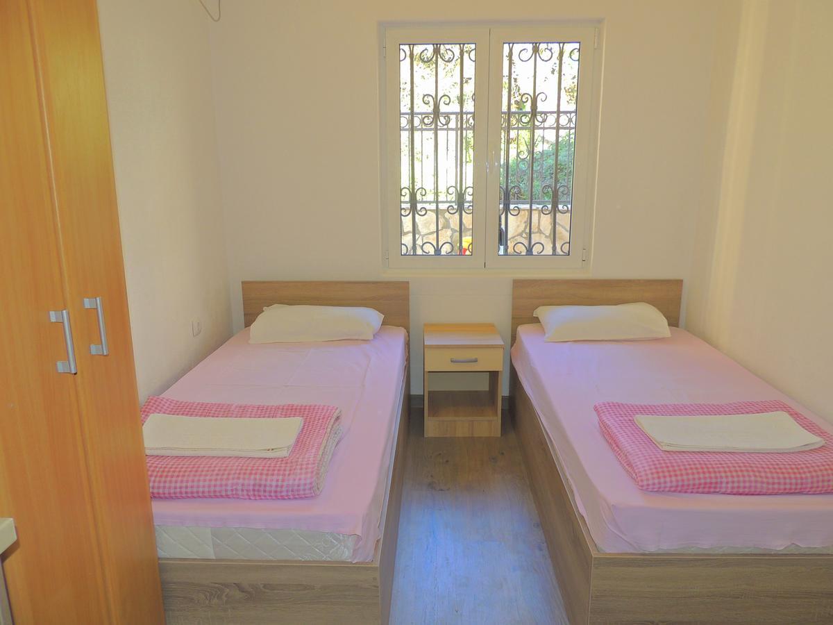 Guest House Jelena Budva Extérieur photo