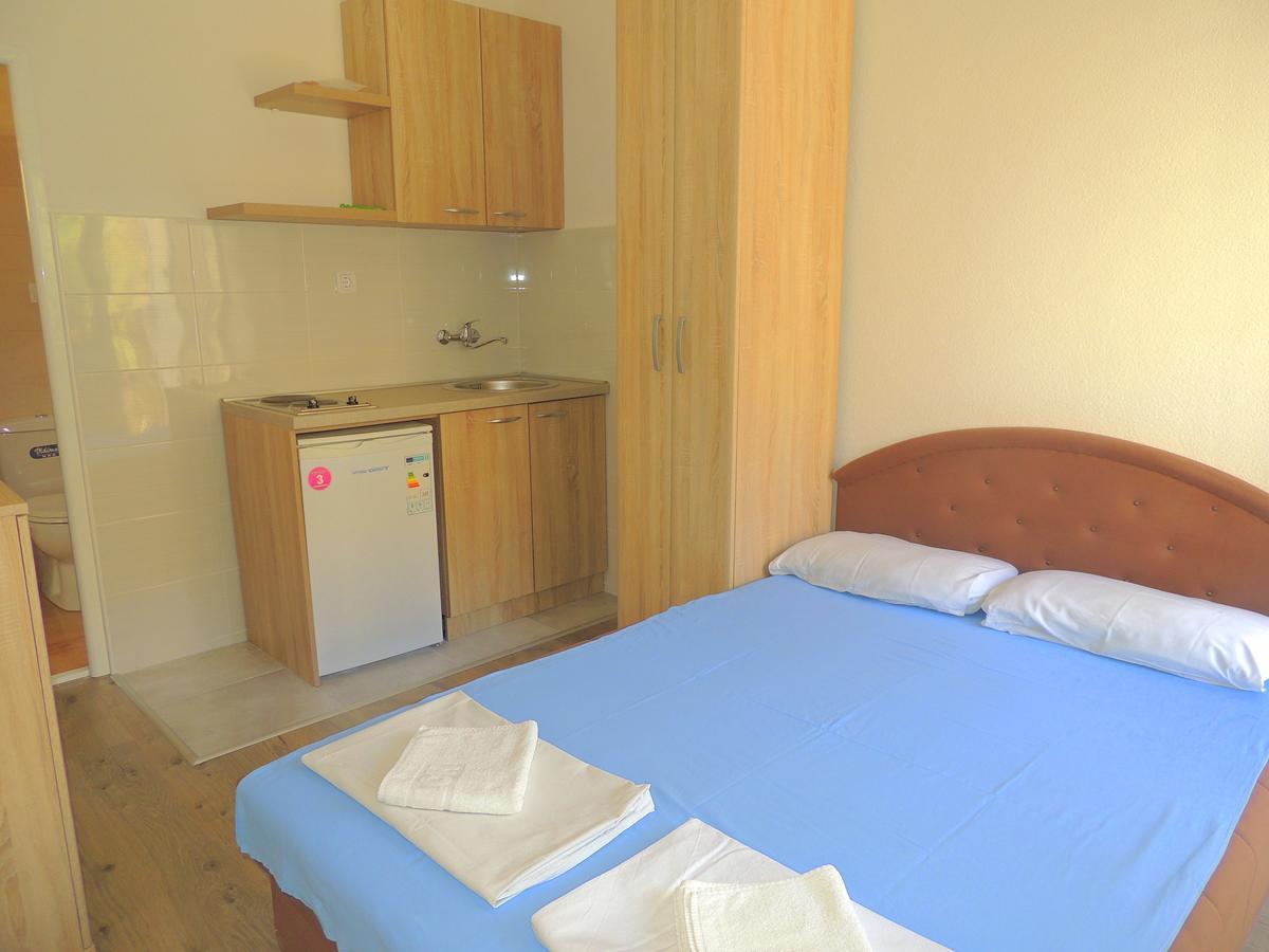 Guest House Jelena Budva Extérieur photo