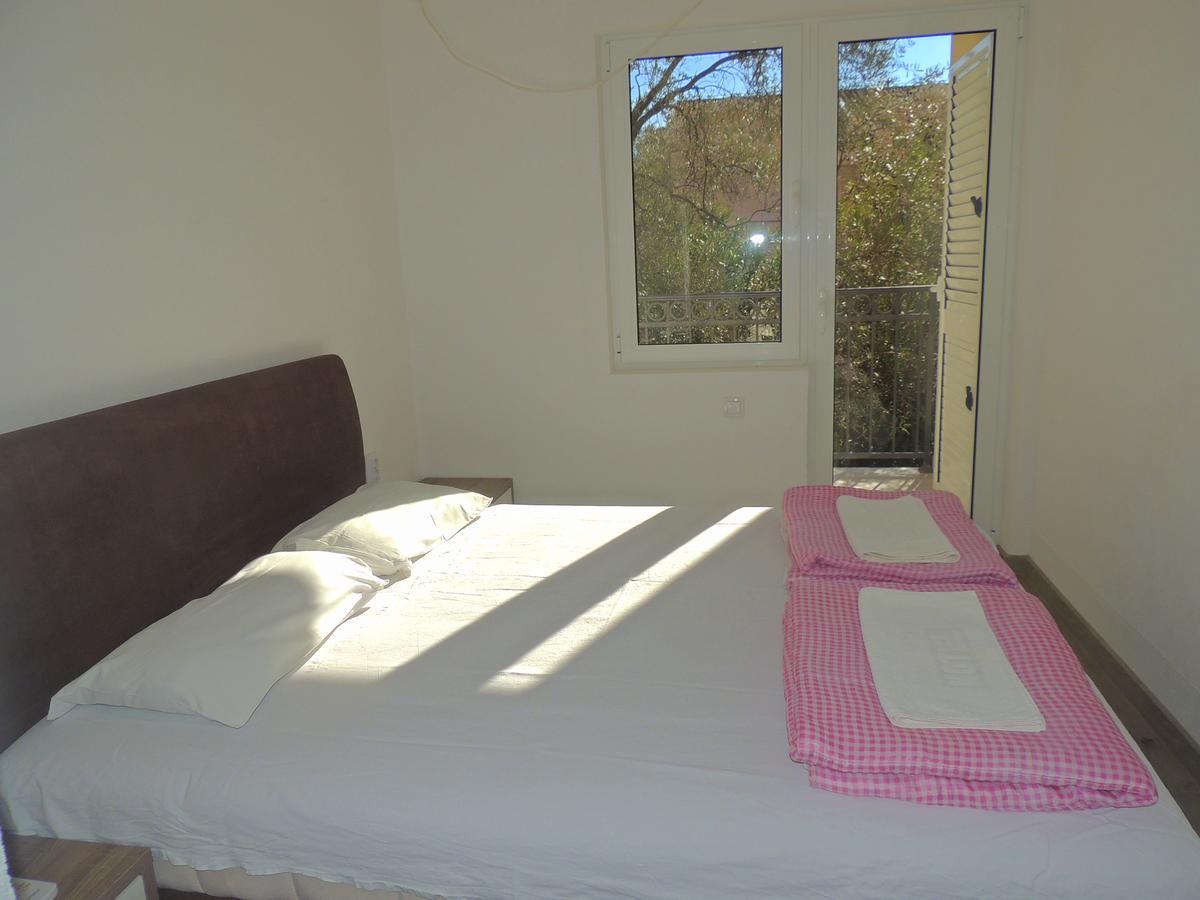 Guest House Jelena Budva Extérieur photo
